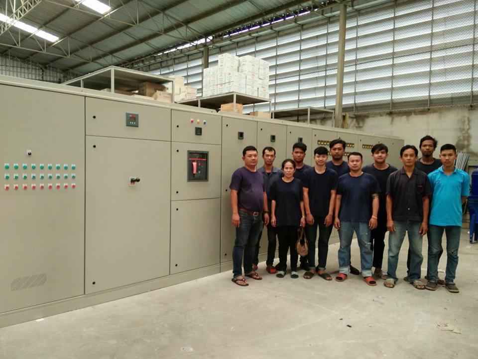ES Service engineers and technicians